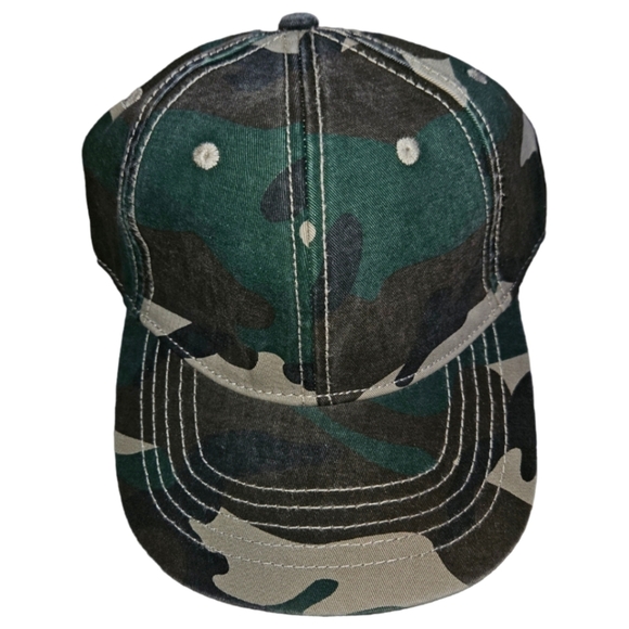 Infinity Headwear Accessories - NWT Infinity Headwear Camo Printed Hat